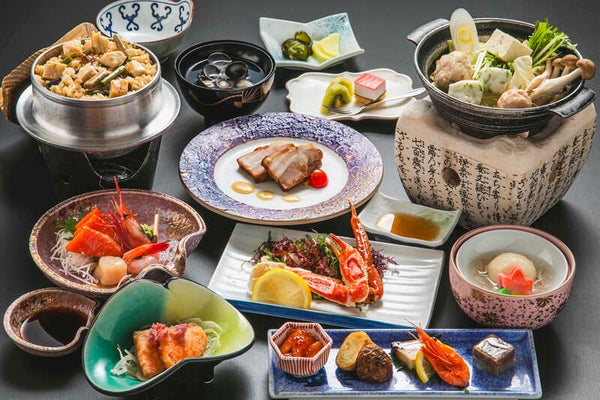 【札幌駅南口発】 春の北海道 道東花めぐり 滝上・東藻琴の2つの芝桜・ゆうべつチューリップ公園と ホテル網走湖荘 (2日間)3